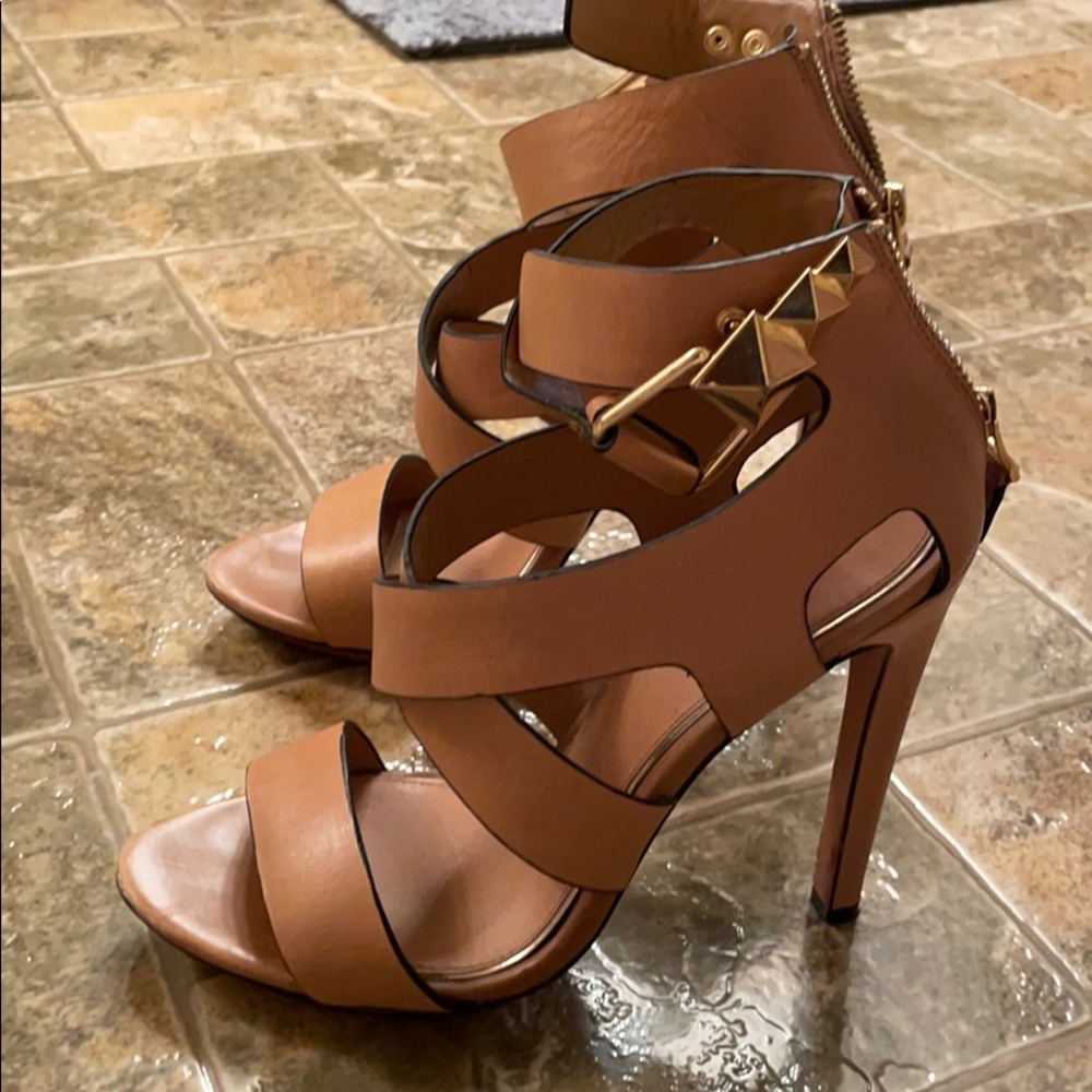 Platform sandal - Picture 2 of 5